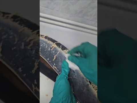 How To Clean Dried Tubeless Sealant From Your Valves And Tyres 