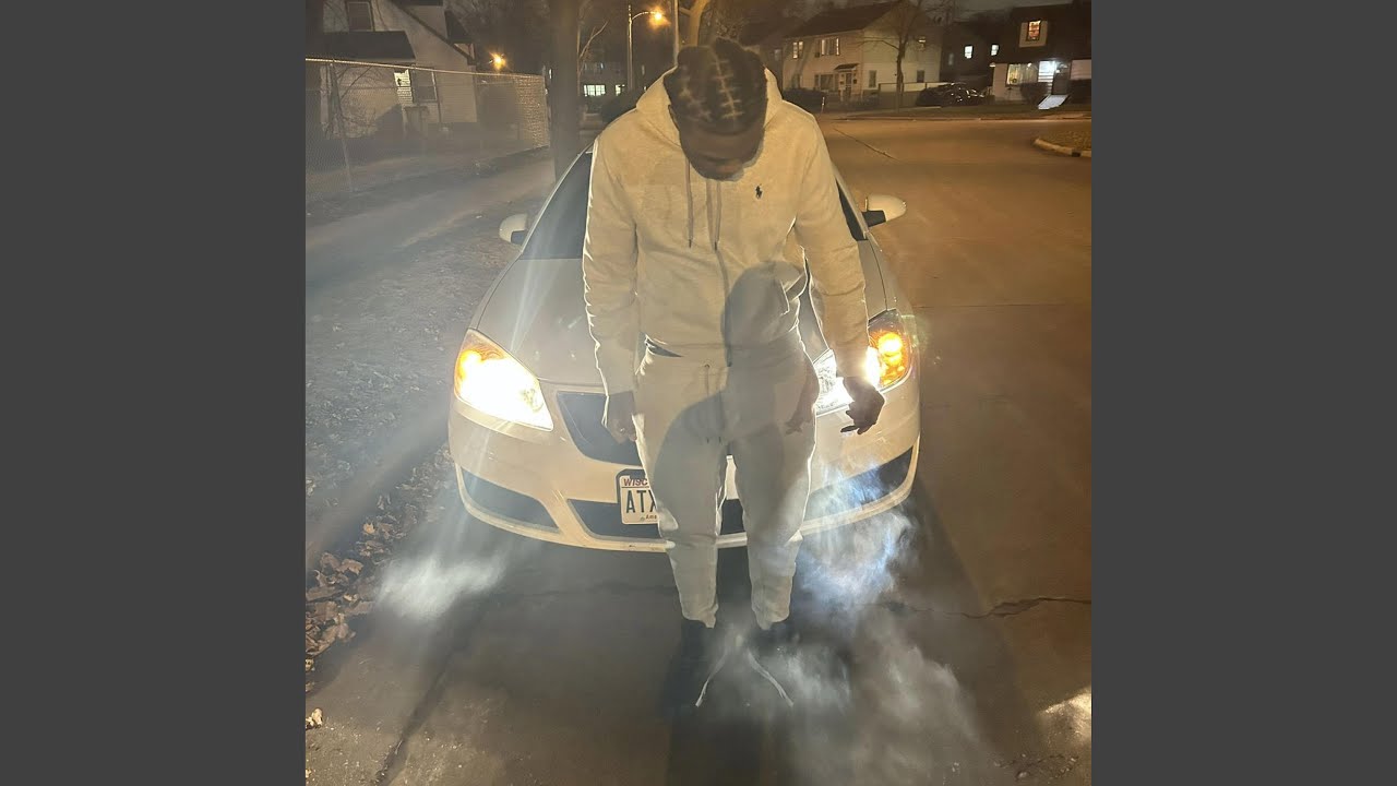 MobBaby (feat. MbMari)