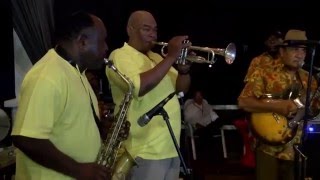 Download Lagu Vervuurt's Combo Torarica Medley 02  op de pier van Torarica MP3