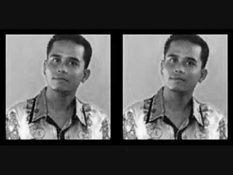 Amir UKAYS   Pergilah Pergi   YouTube