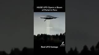 UFO Opens a Portal ( real footage )
