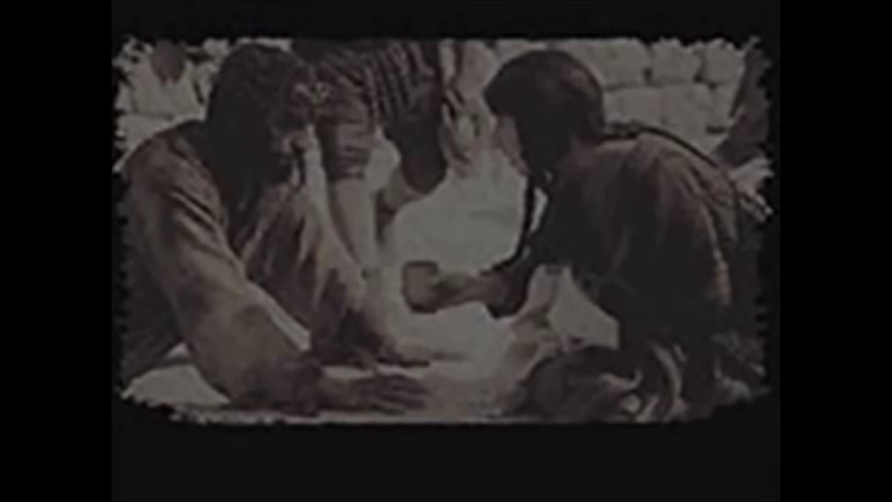 Oracion de Sanacion ( Santas Llagas ) Con el Padre Moises Larraga - YouTube