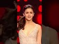 Alia Bhatt Beautiful performance 💖 #aliabhatt #trendingvideo #shortvideo 