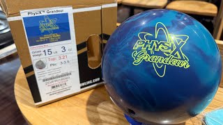 Storm Physix Grandeur 15lb ボウリングボール mqdefault.jpg