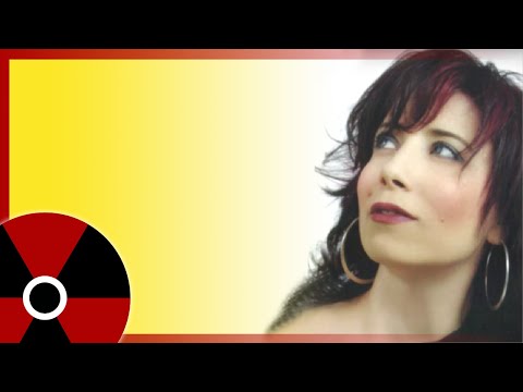 Nura Öz - Yabancı