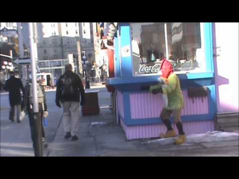 freaky-gnome-scare-prank---part-1---prank-ottawa