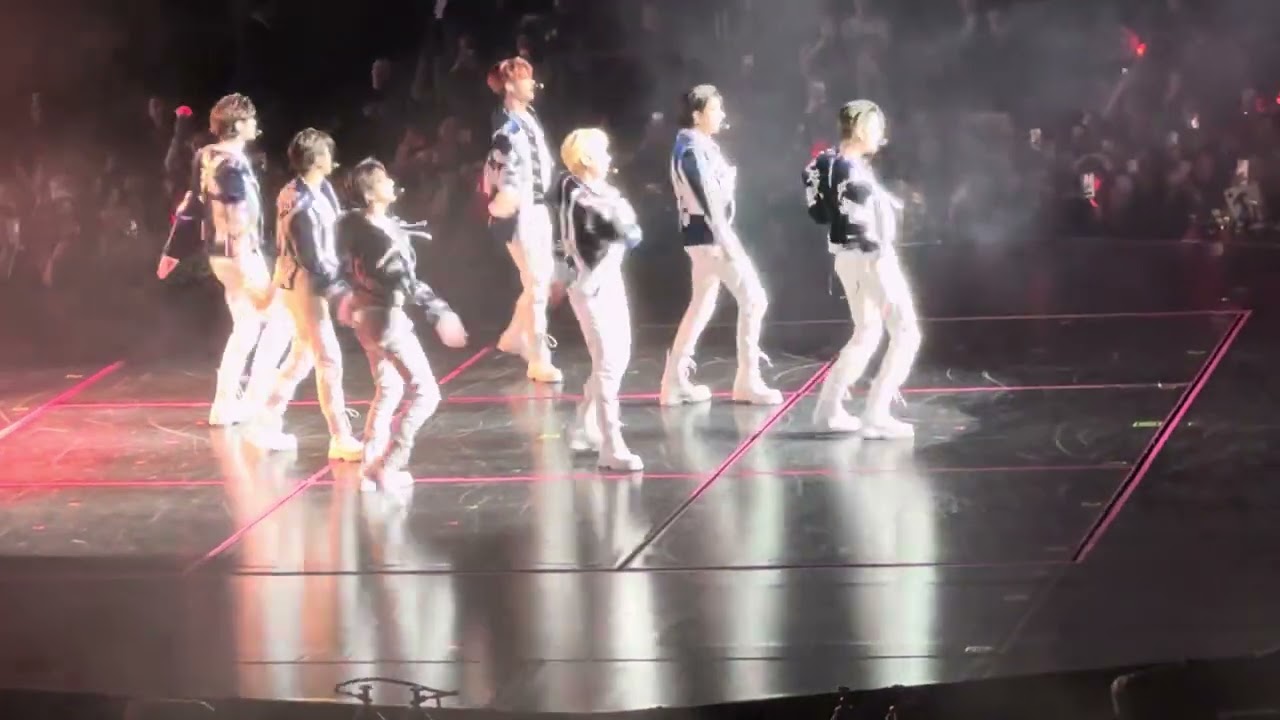 Enhypen-Fever. Fate Plus World Tour in New York on 05/03/24 #Enhypen.