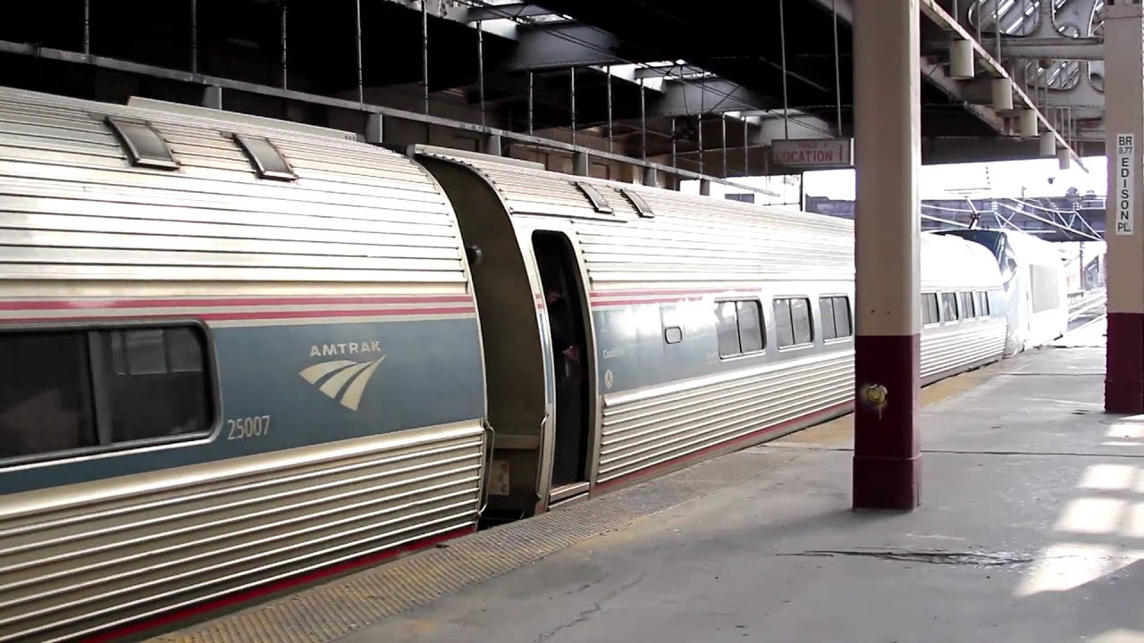 Amtrak & NJ Transit at Newark Penn Station with new ALP-46A No. 4662