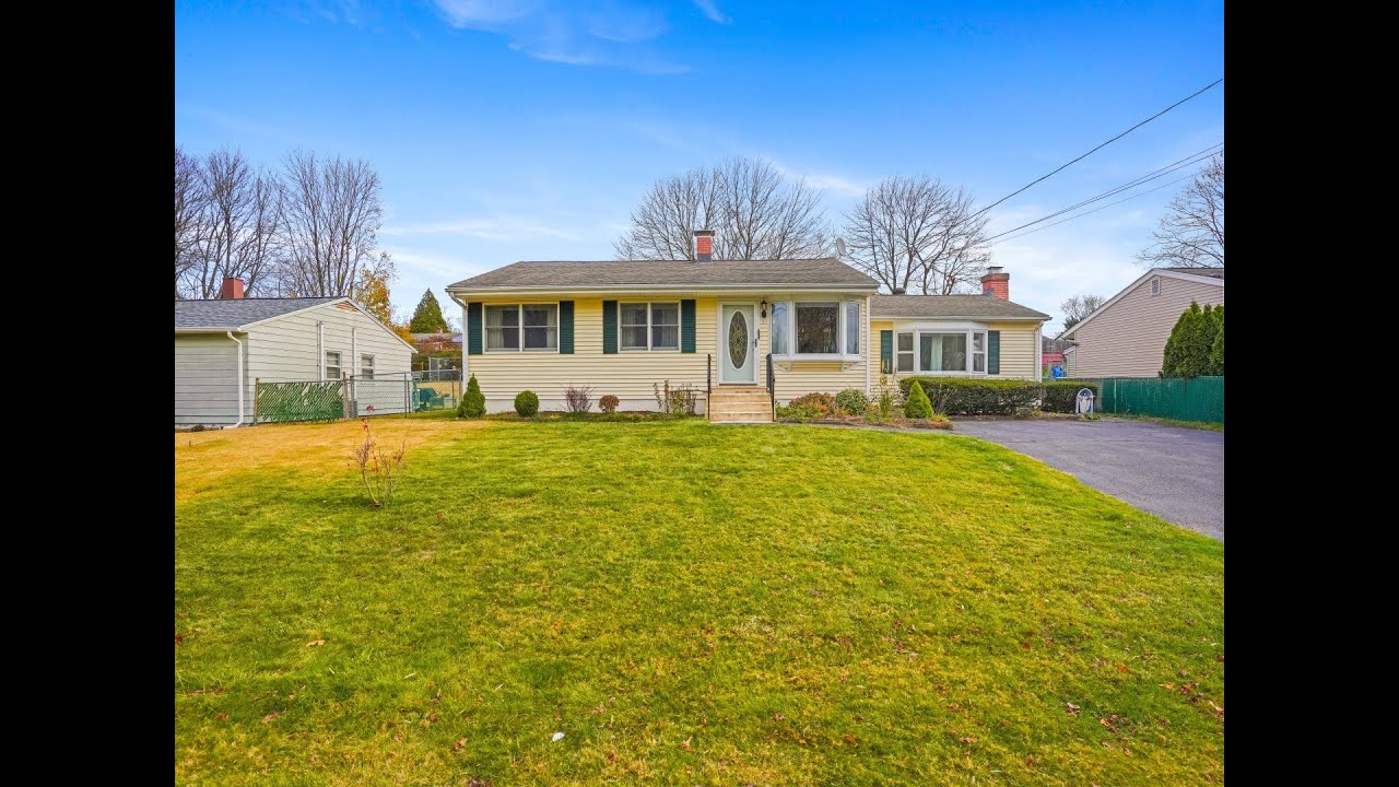 121 Bradley Terrace Derby, CT | ColdwellBankerHomes.com