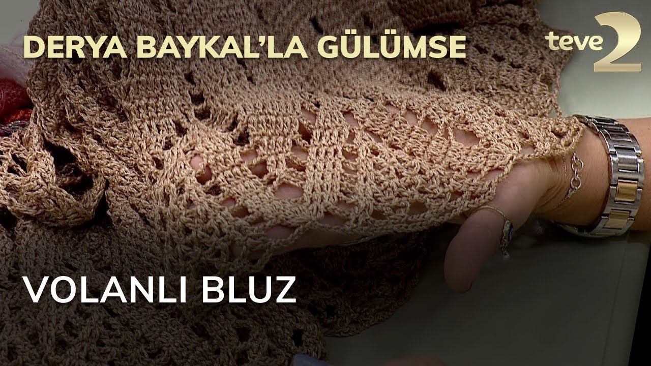 Derya Baykal'la Gülümse: Volanlı Bluz