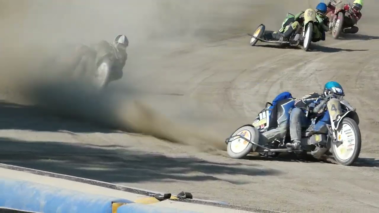 Sandbahnrennen Pfarkirchen Seitenwagen Lauf 15 ( Hundsrucker/Kempa )