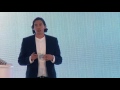 Adidas-Produktionschef Paul Smith am 10. Industriekongress