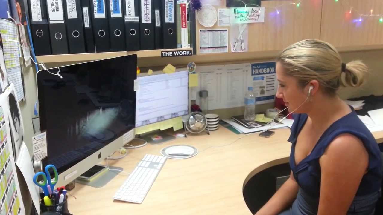 Screaming tyres - AdNews