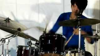 Bandoh Satoshi (坂東慧) Drum Solo
