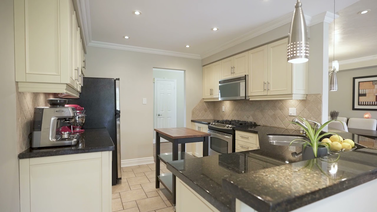 7175 Harding Crescent, Mississauga