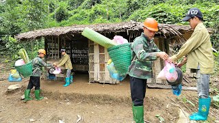 Download Lagu The kind man brought rice, pots and blankets to the boy. MP3 Download Lagu The kind man brought rice, pots and blankets to the boy. MP3