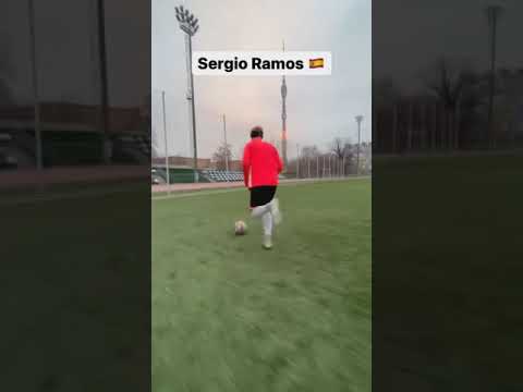 Серхио Рамос. Вирджил ван Дейк. Пепе кто из них лучше 😀
