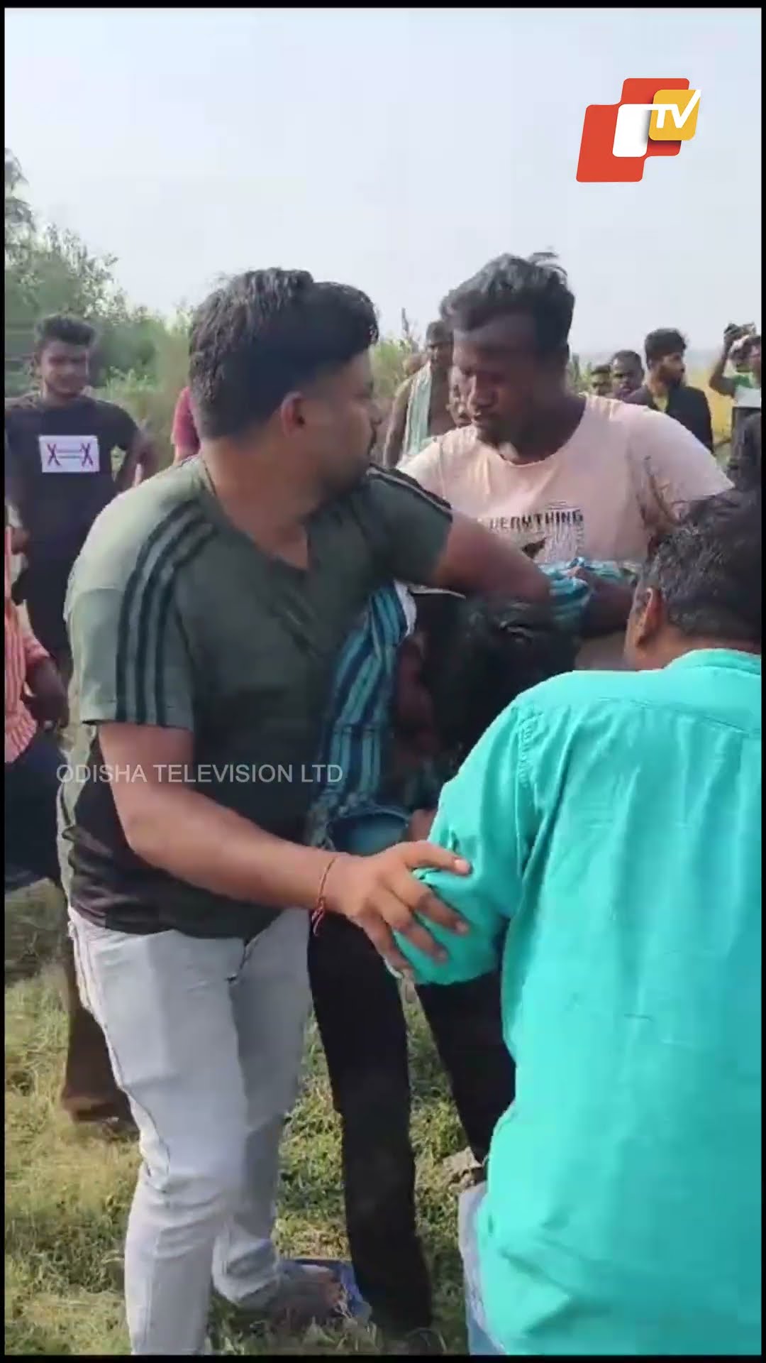 ଧାନ ବିଲରେ ଚୋର ପୋଲିସ୍ #OTV #OdishaTV