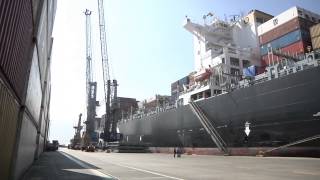 Comenzó Instalación De Moderna Grúa En La Iti - Iquique Tv