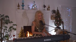 Jes Holiday Special   Performance