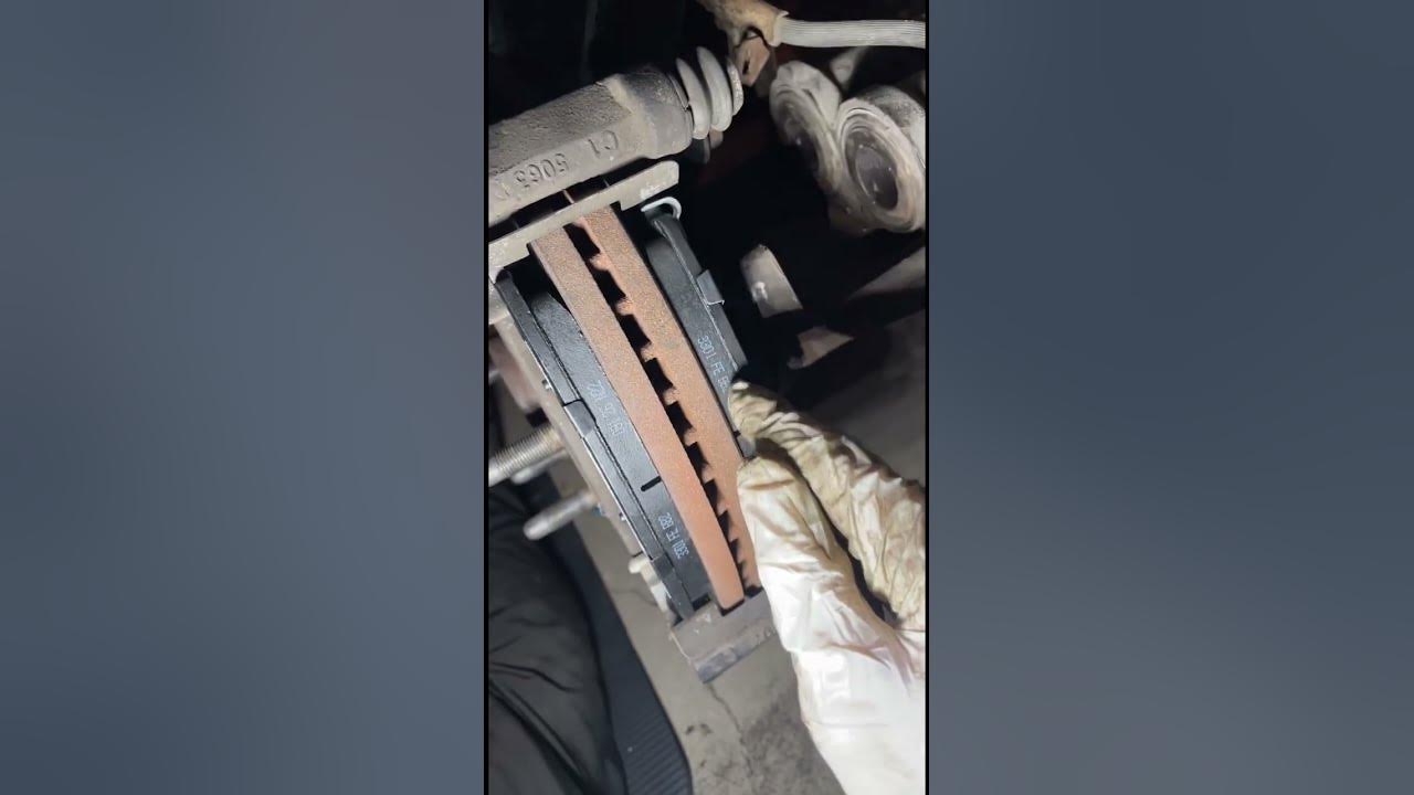 Here is why your Brakes squeak!