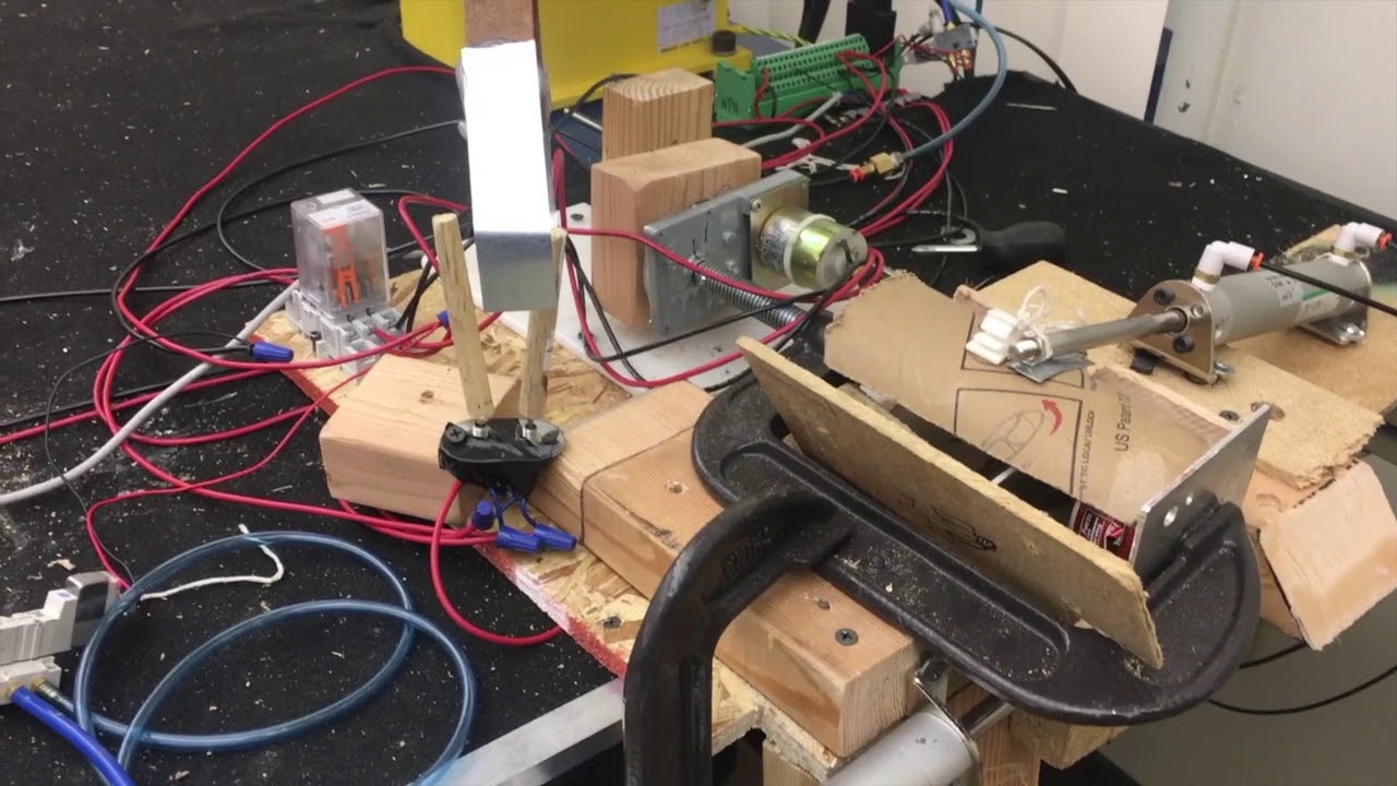 EWURobotics "The Can Crusher" YouTube