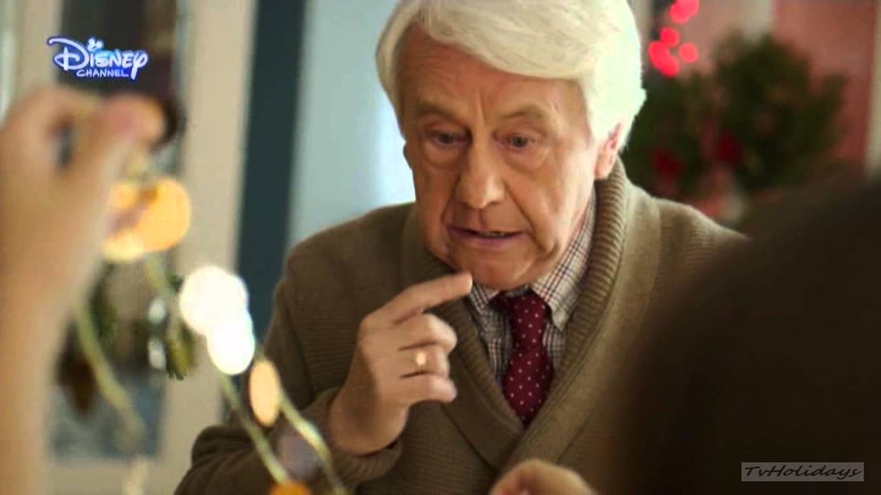 Disney Channel Hungary Christmas Idents 2015