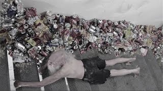 男子被困在楼梯内35年，临死前才想明白怎么回事，科幻惊悚电影《意外空间》