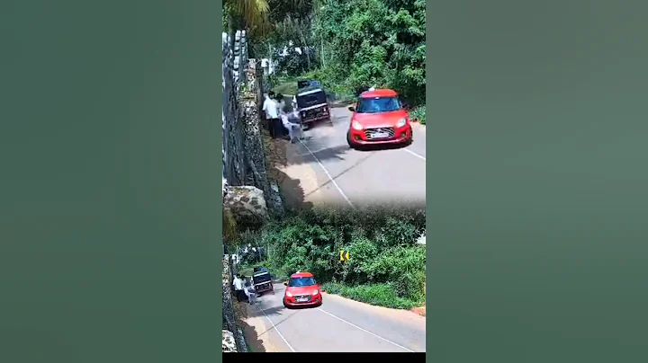 whose mistake was this?? #busdriving #shots #kerala #accident #traffic #viral