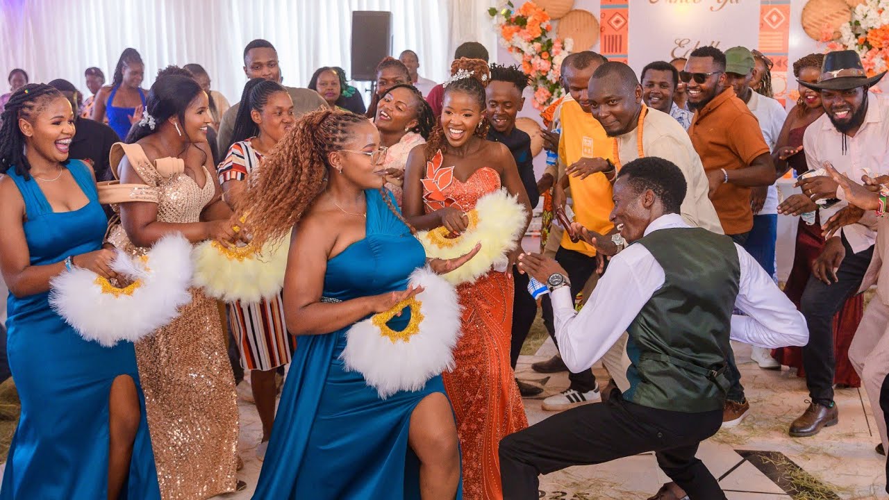 The Historic hilarious Kamba & Meru Traditional wedding at kinyambu makueni with Mc Toto. Hii ni lit