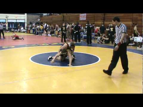 Tucker Lyles Wrestling Vs. Woodford 171lb 12/22/2010