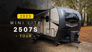 RV Rundown | 2023 Forest River Rockwood Mini Lite 2507S Compact Travel Trailer with Murphy Bed