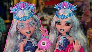 SIDE GLANCE LAGOONA!!! Monster Fest Lagoona Blue Monster High Doll Review