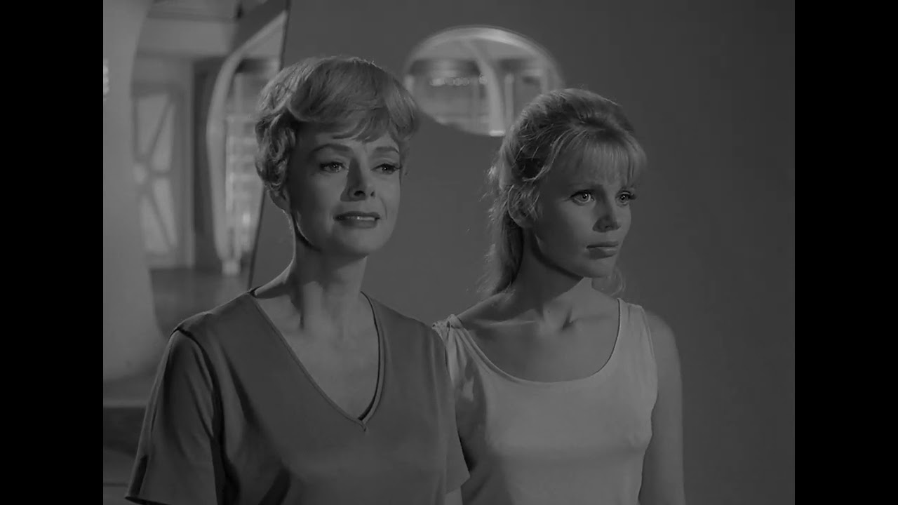 I Miss Dr. Smith - Lost in Space