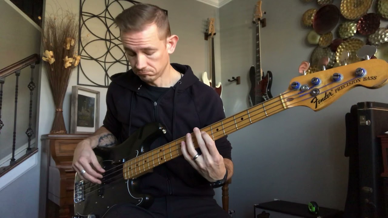 Bass cover - Mt. Elsewhere by Mama Aiuto / ChillHop Music