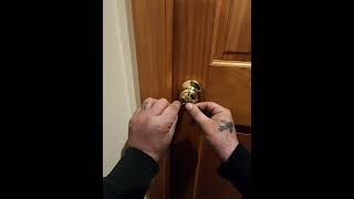 Logout in Brooklyn, New York if you locked out, give me a call 917-819-9171. Ty George #locksmith