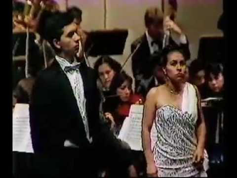 Luz Angelica Uribe (soprano) & Luis Ledesma (barto...
