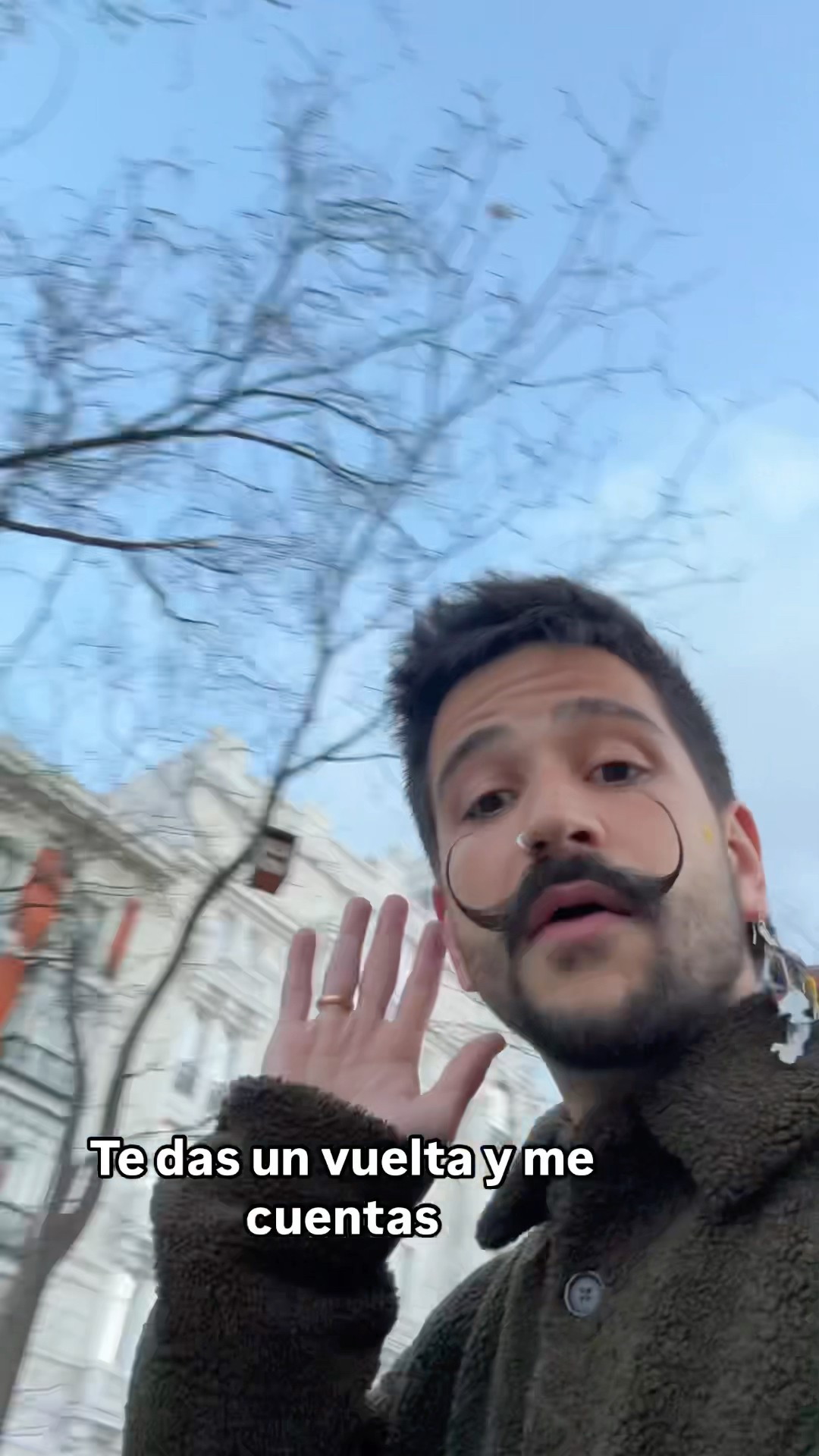 Con quién te quisieras escapar en Diciembre? Envíale esto ?❄️