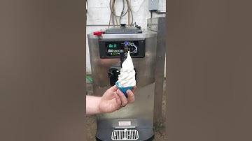K8013668 Taylor C709 Three Phase Air Cooled Soft Serve Ice Cream Machine Mix Test