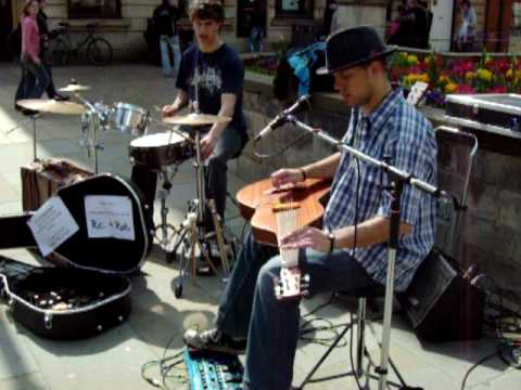 Buskers in Lincoln - Ric & Rob (Echo Town)