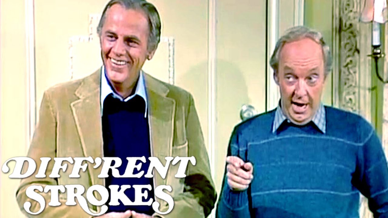 Diff'rent Strokes | The Drummonds Have Some Special Guests Over For Thanksgiving | Classic TV R