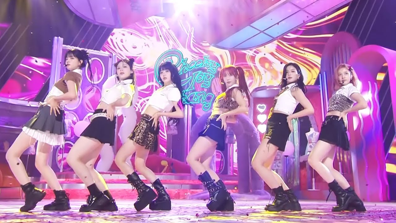 STAYC GIRLS, ITS GOING DOWN !!!!!