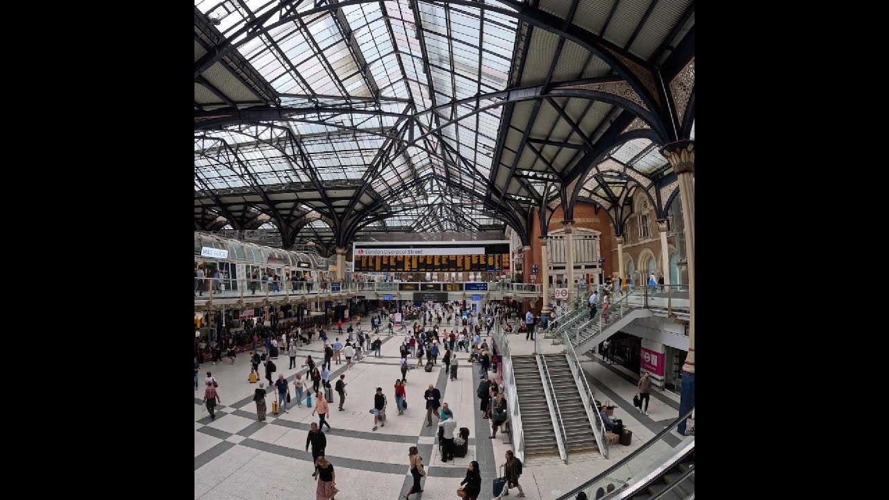 The Elizabeth Line at Liverpool Street and Moorgate: Step free guide