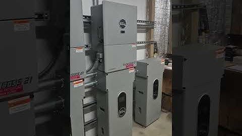 Huge EG4 ESS Gridboss, 2 Flexboss 21