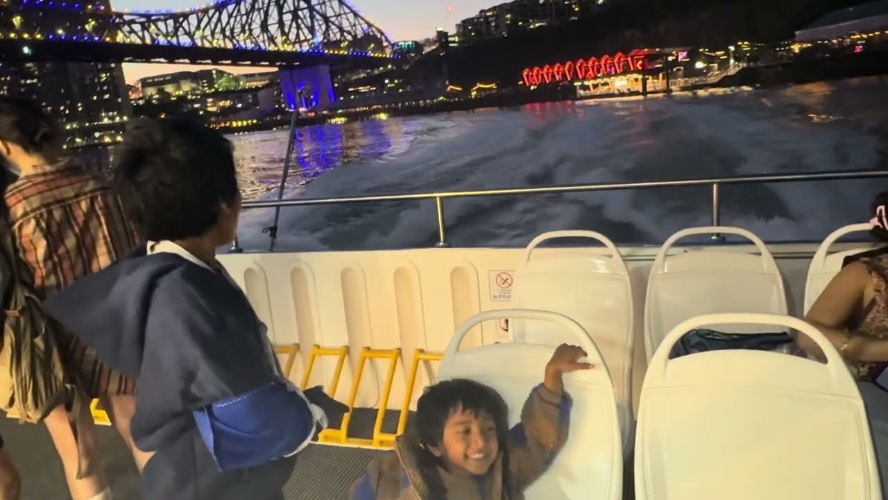 Brisbane River Ferry at Night 🇦🇺🚢 | South Bank to Northshore Hamilton