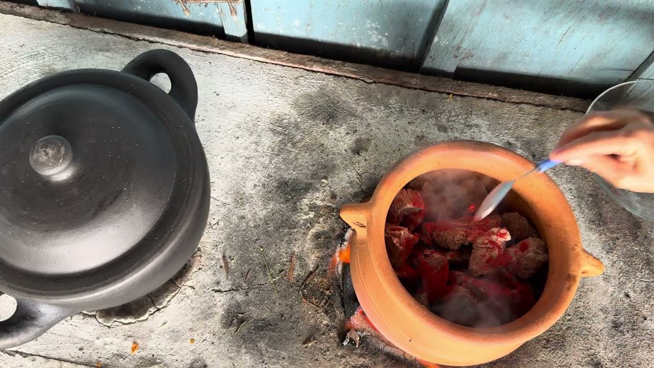 VAMOS FAZER COMIDA NA PANELA DE BARRO PELA PRIMEIRA VEZ! @ElizeuSilvaTV ￼