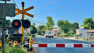 Perlintasan Kereta Api Stasiun Arjasa Lintas Nasional Jember, Jawa Timur
