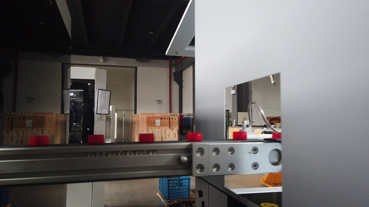 Automatic Compression Molding Machine for Plastic Bottle Cap - YouTube