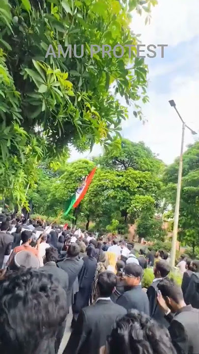 AMU PROTEST(FEE HIKE) #amu #aligarh#reels #students #attitude #law