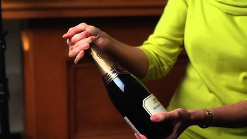 Party Planner How To: Entertain With Sparkling Wine